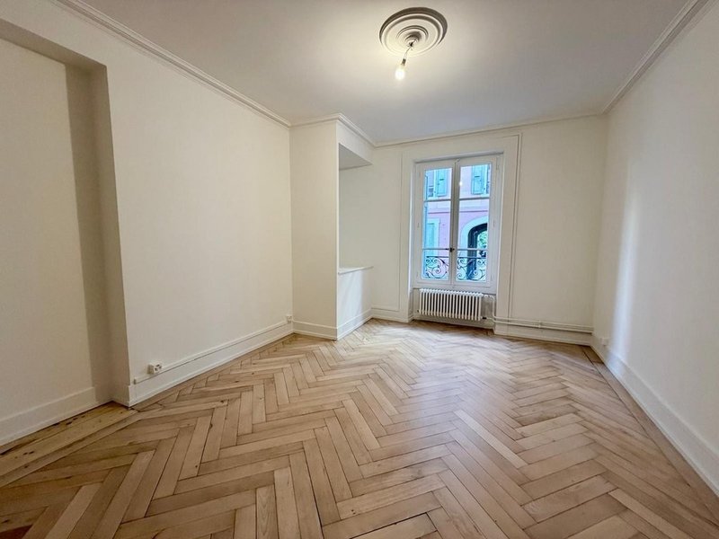 Foto 6 di Rue Louis-Favre 2, Genève