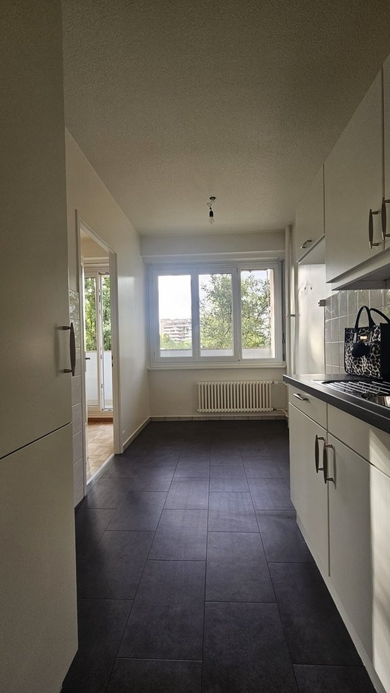 Photo 3 of Bois-de-la-Chapelle 77, Onex
