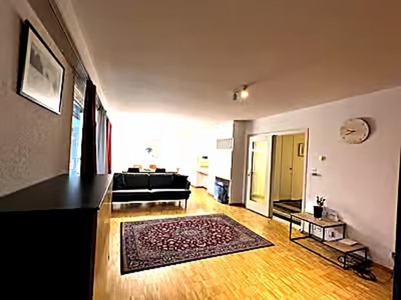 Photo 1 of Dübendorf,