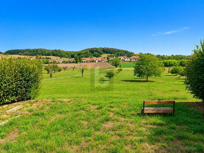 Foto 2 di Sur demande, Vufflens-la-Ville