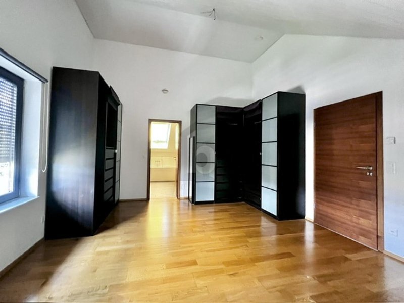 Foto 4 von Sur demande, Prangins