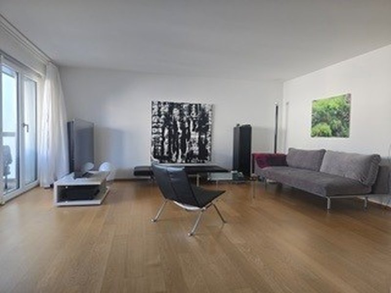 Foto 2 di Kurfirstenstrasse 36, Zürich