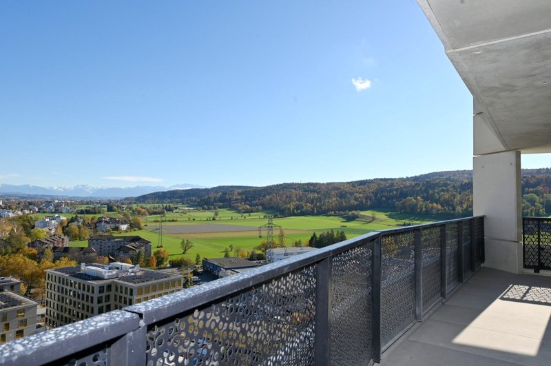Foto 1 di Sonnentalstrasse 17, Dübendorf