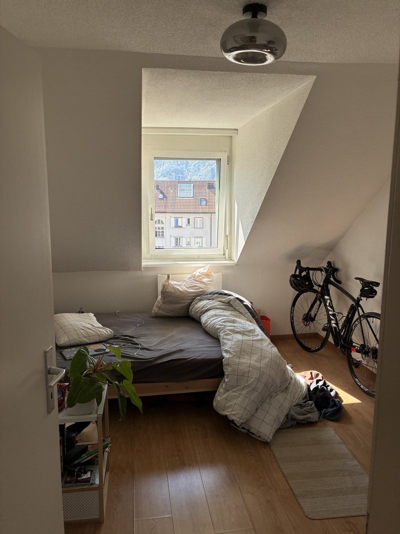 Foto 2 von Badenerstrasse 339, Zurich
