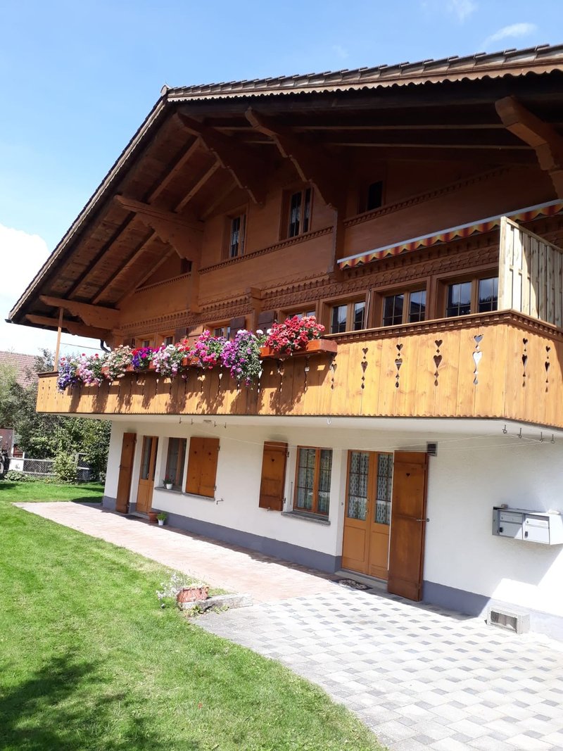 Foto 2 von Eggstrasse 5, Zweisimmen