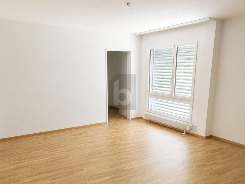 Foto 1 di Auf Anfrage, Zürich