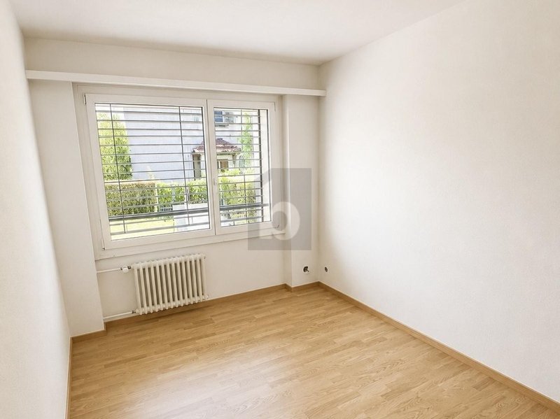 Foto 4 di Auf Anfrage, Zürich