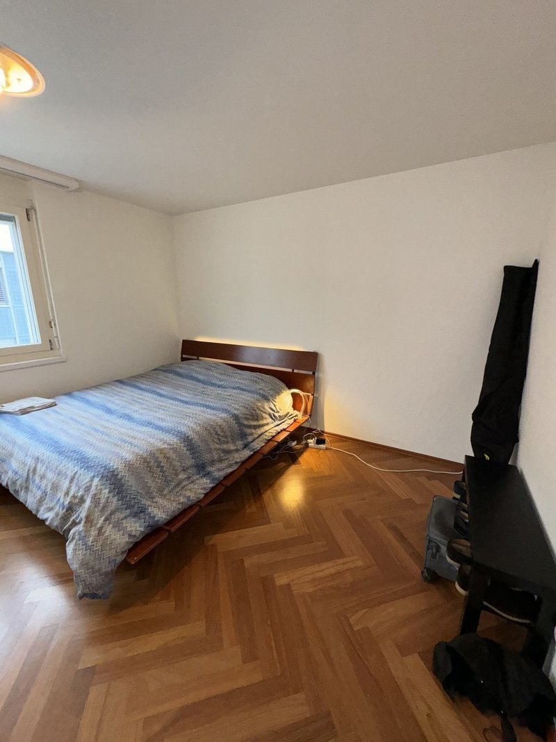 Foto 3 di Affolternstrasse 154, Zurich
