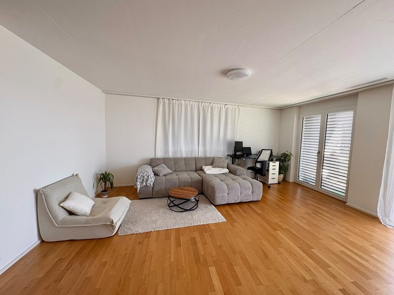 Foto 4 di Seidenstrasse 28, Dübendorf