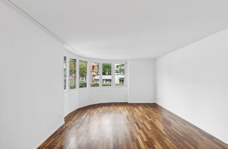 Foto 1 di Pflugstrasse 20, Zürich