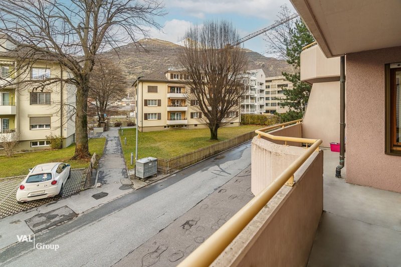 Photo 7 de Seewjinenstrasse 1, Visp