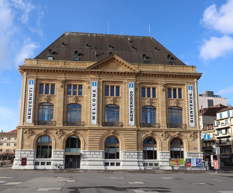 Foto 1 von Hôtel des Postes, Neuchâtel